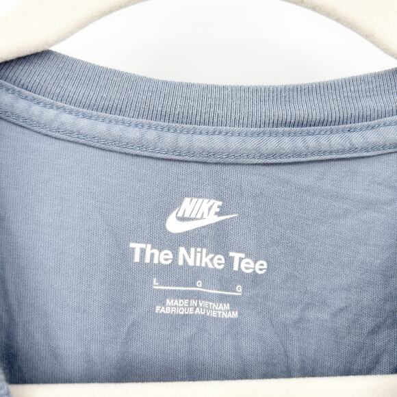 Nike Mens Summer Vacay Coastal Beach Surfing Dog Pug Graphic T-Shirt Size L Blue - Picture 4 of 7